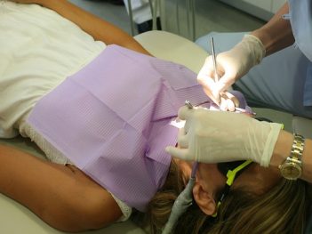dentist-1427291_640