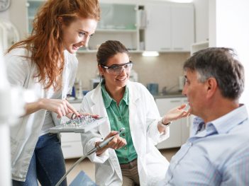 Smile Analysis in a dental office